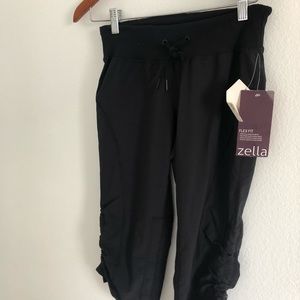 Zella cropped workout pants